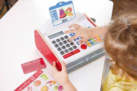 Caja Registradora Hape Beep 'n' Buy con Calculadora Solar